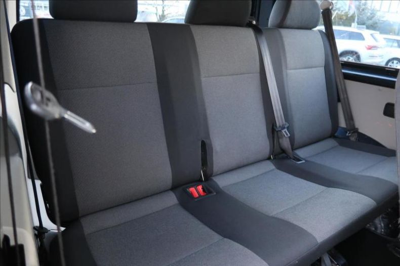 Volkswagen Transporter - hlavní fotka