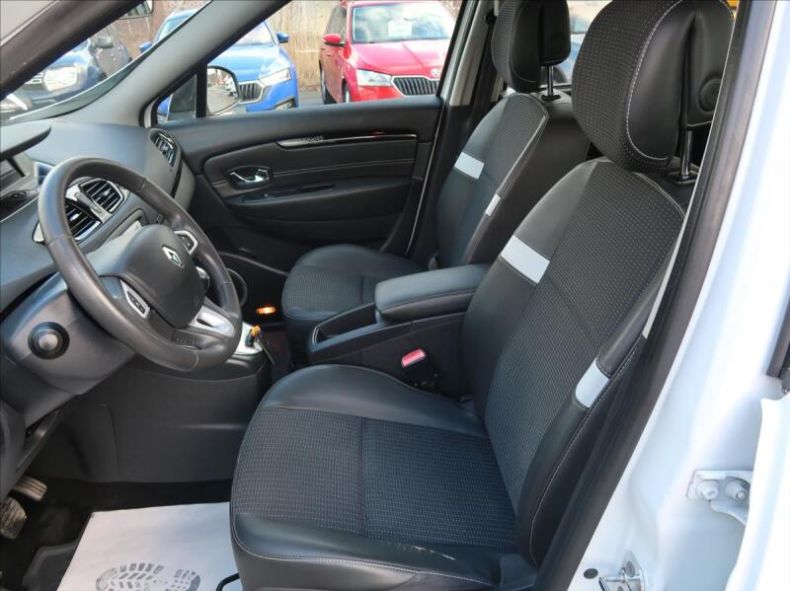 Renault Scénic - hlavní fotka