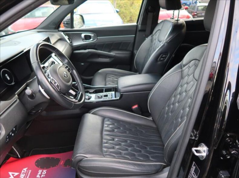 Kia Sorento - hlavní fotka