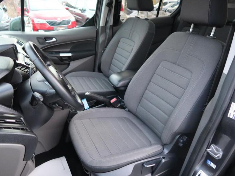 Ford Tourneo - hlavní fotka