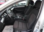 Volkswagen Passat - fotka číslo 11