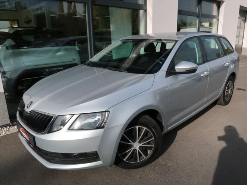Škoda Octavia - hlavní foto