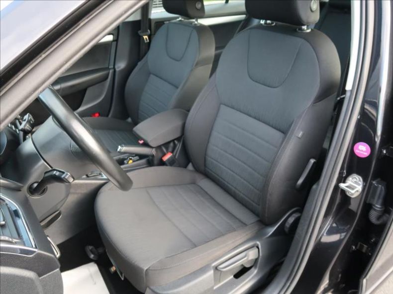 Škoda Octavia - hlavní fotka