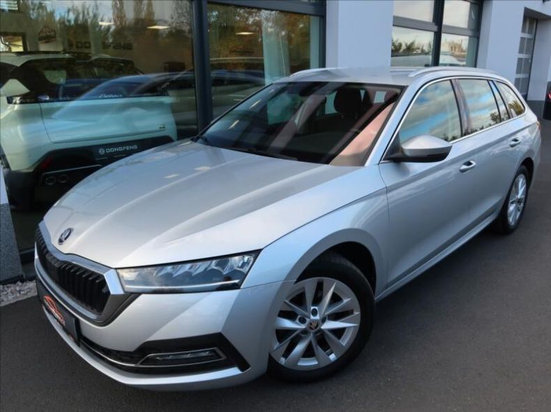 Škoda Octavia - hlavní foto