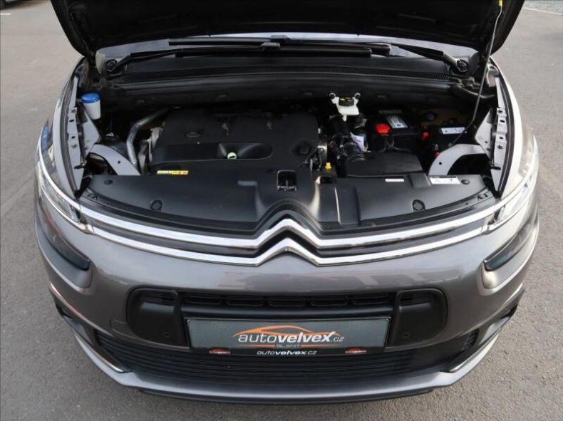 Citroën C4 Space Tourer - hlavní fotka