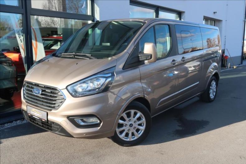 Ford Tourneo - hlavní fotka