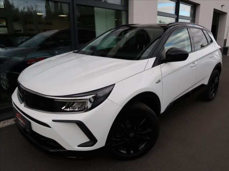 Opel Grandland - hlavní fotka inzerátu