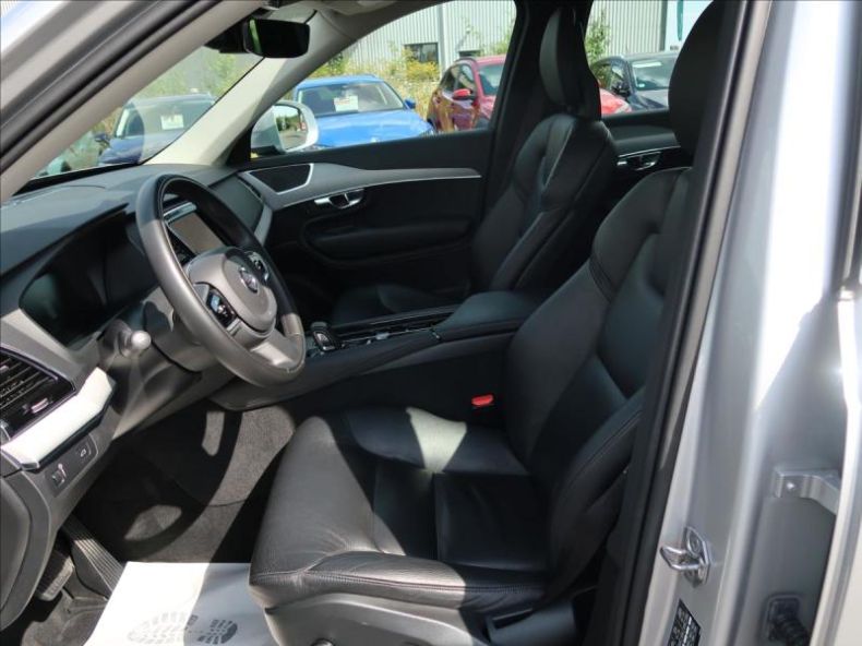 Volvo XC90 - hlavní fotka