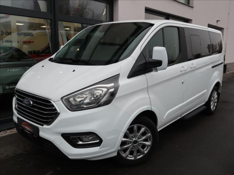 Ford Tourneo - hlavní foto