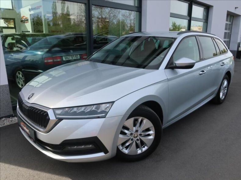 Škoda Octavia - hlavní foto