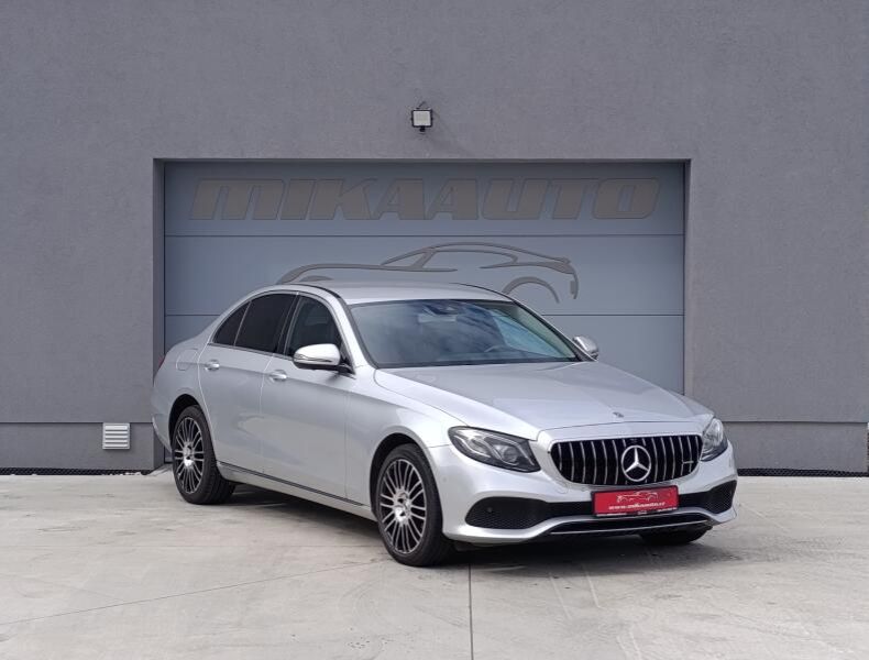 Mercedes Třída E - hlavní fotka