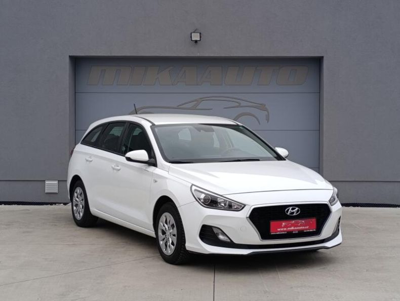 Hyundai i30 - hlavní fotka