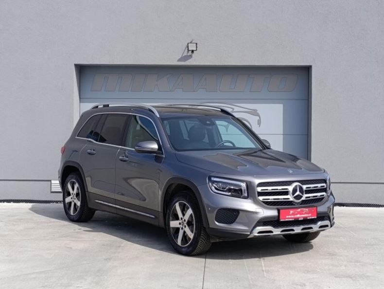 Mercedes GLB - hlavní fotka