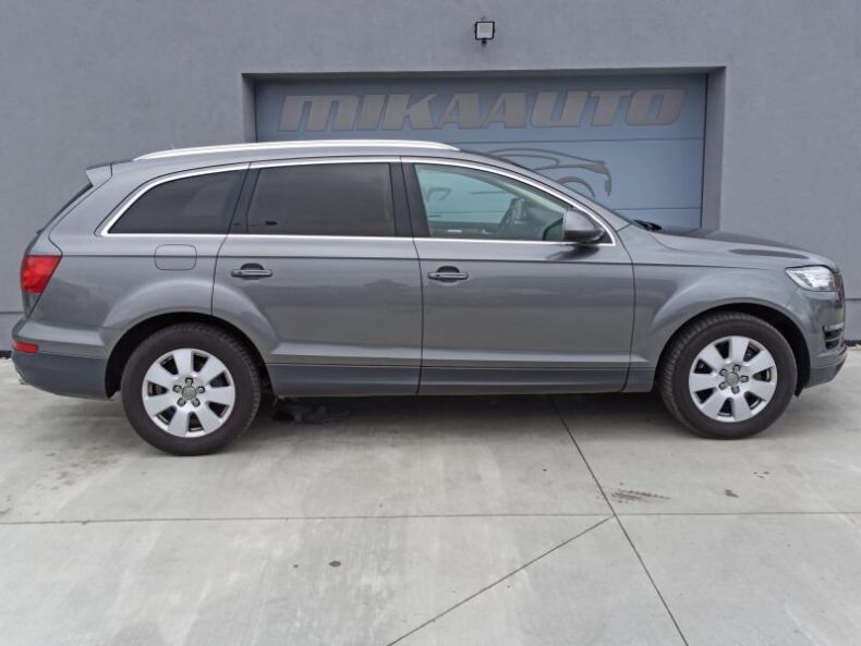 Audi Q7 - hlavní fotka