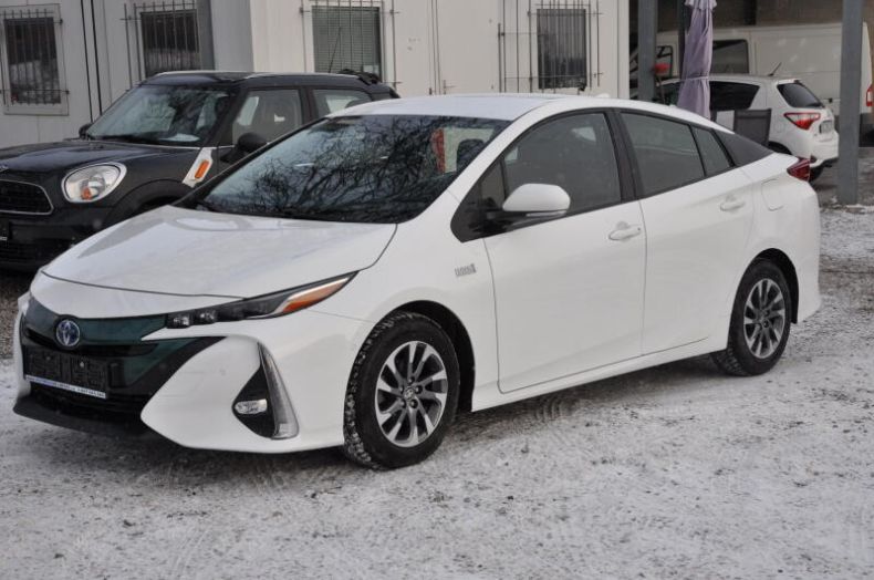 Toyota Prius - hlavní fotka