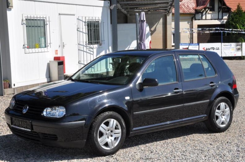 Volkswagen Golf - hlavní fotka inzerátu