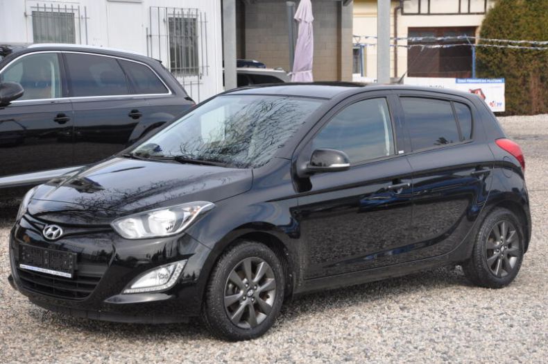 Hyundai i20 - hlavní foto