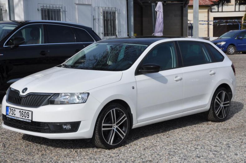 Škoda Rapid - hlavní foto