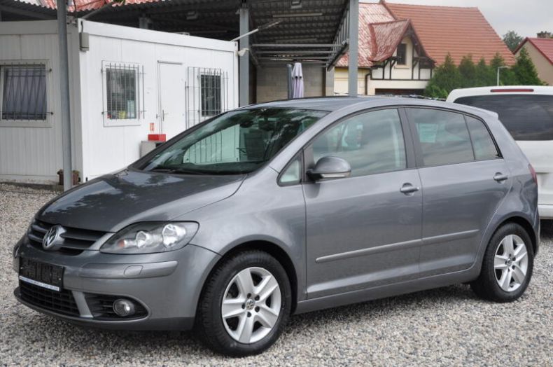 Volkswagen Golf - hlavní fotka inzerátu