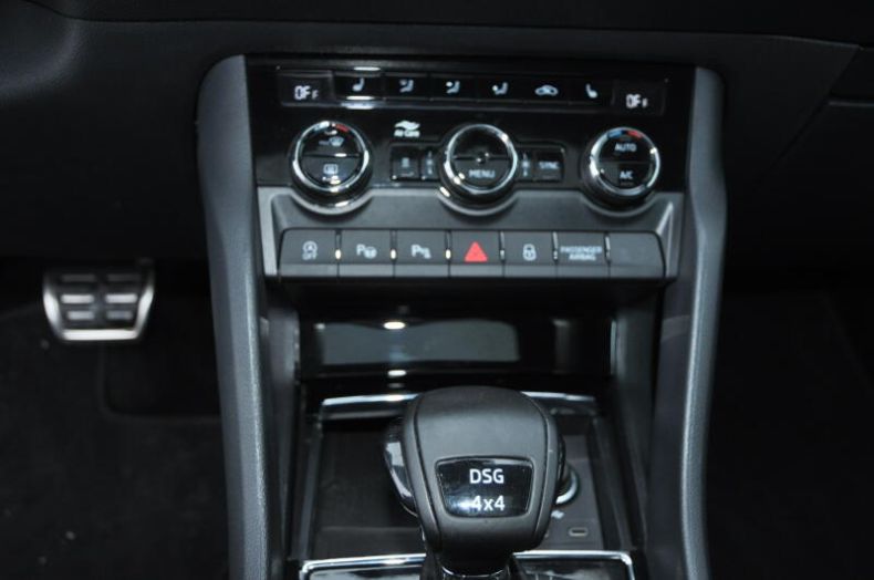 Škoda Karoq - hlavní fotka