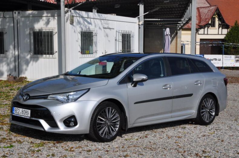 Toyota Avensis - hlavní fotka inzerátu