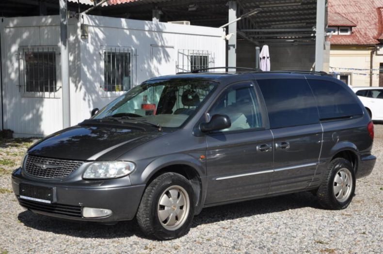 Chrysler Grand Voyager - hlavní fotka