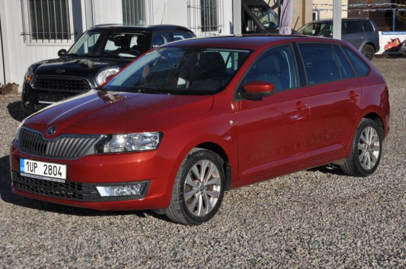 Škoda Rapid - hlavní foto