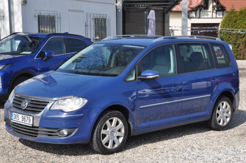 Volkswagen Touran - hlavní fotka inzerátu