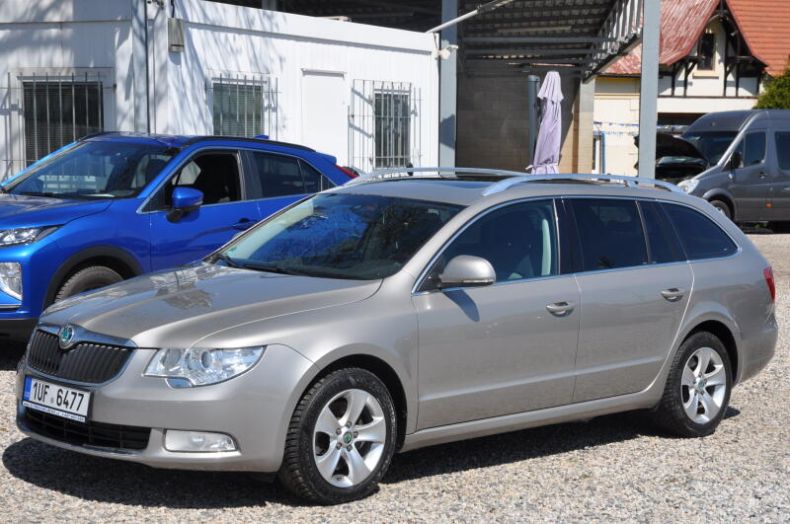 Škoda Superb - hlavní fotka inzerátu