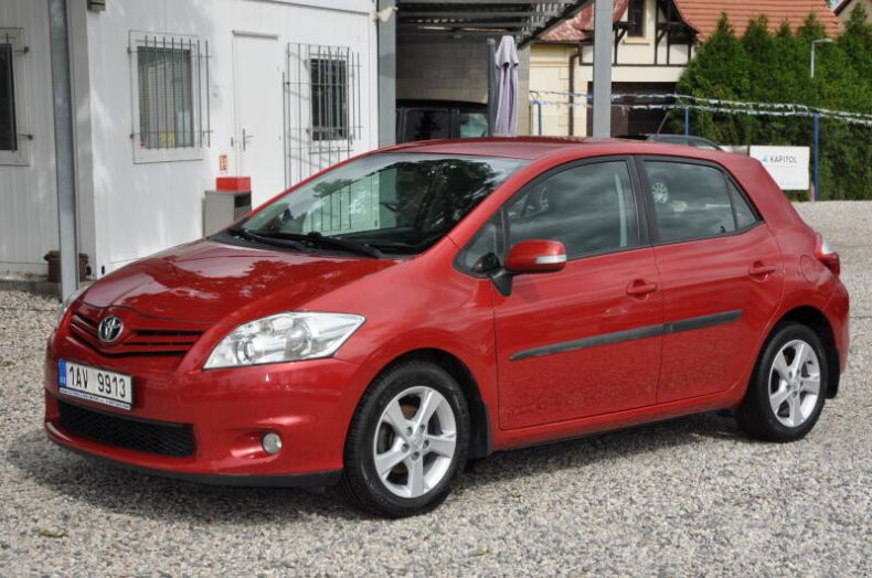 Toyota Auris - hlavní foto