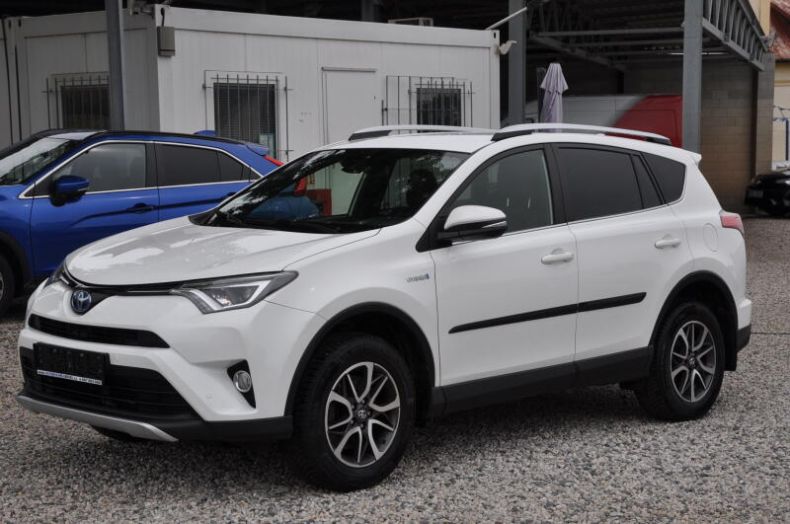 Toyota RAV 4 - hlavní fotka inzerátu