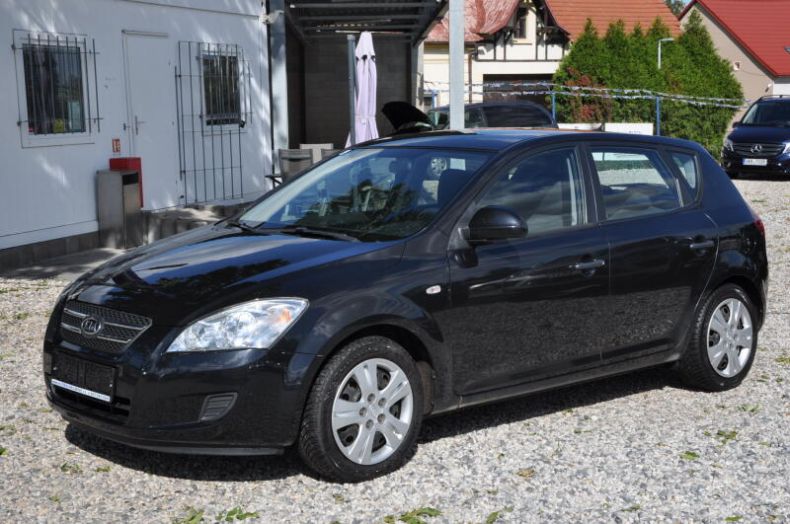 Kia Cee'd - hlavní fotka inzerátu