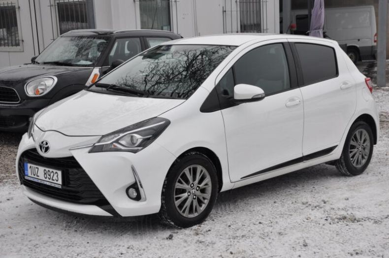 Toyota Yaris - hlavní fotka