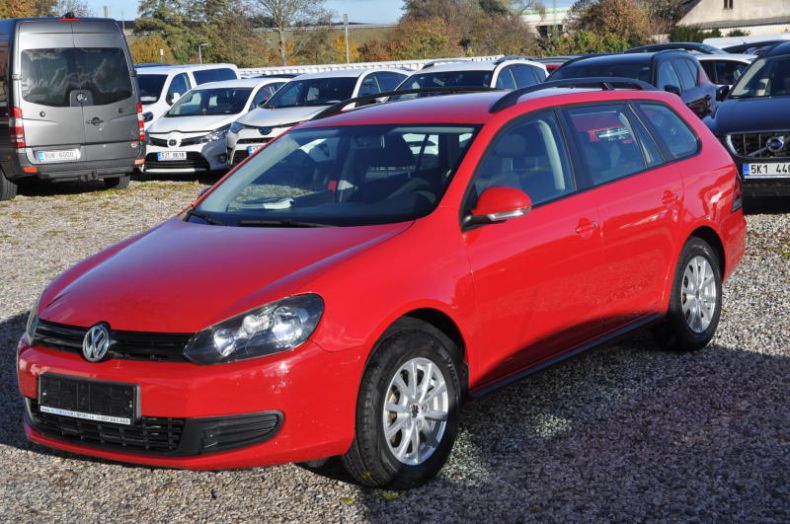 Volkswagen Golf - hlavní foto