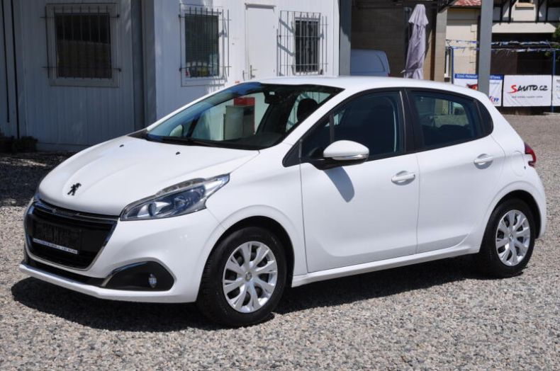 Peugeot 208 - hlavní foto