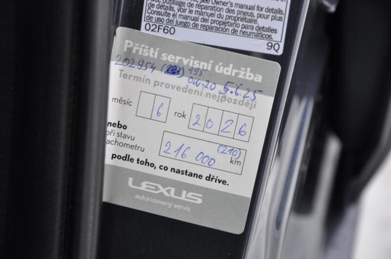 Toyota Auris - hlavní fotka