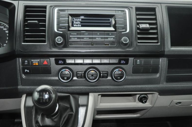 Volkswagen Caravelle - hlavní fotka