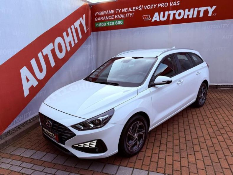 Hyundai i30 - hlavní foto