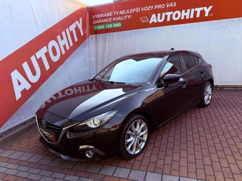 Mazda 3 - hlavní foto