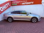 Volkswagen Passat - fotka číslo 5