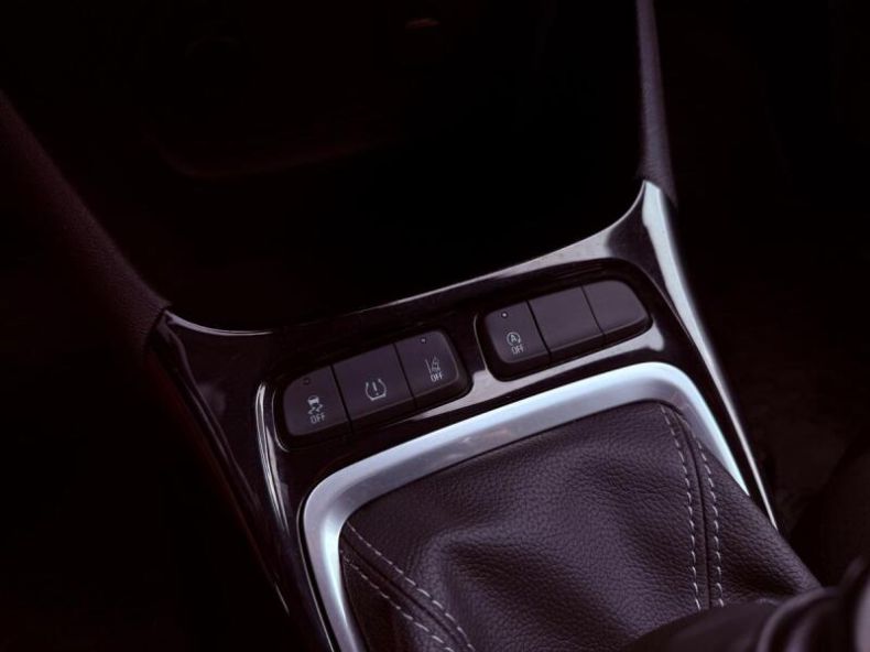 Opel Crossland X - hlavní fotka