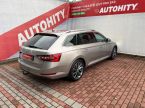 Škoda Superb - fotka číslo 7