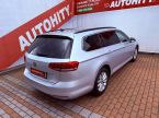 Volkswagen Passat - fotka číslo 5
