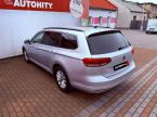 Volkswagen Passat - fotka číslo 7
