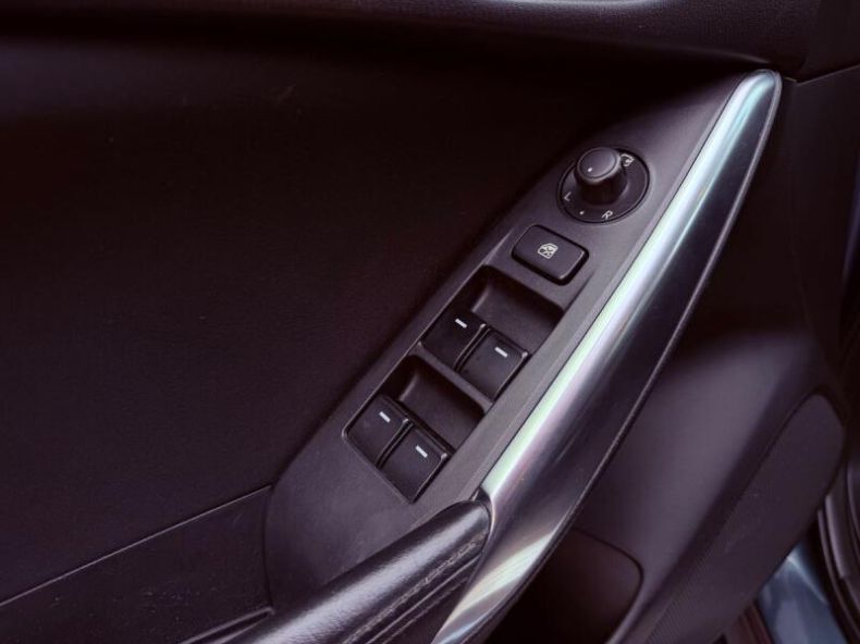 Mazda 6 - hlavní fotka