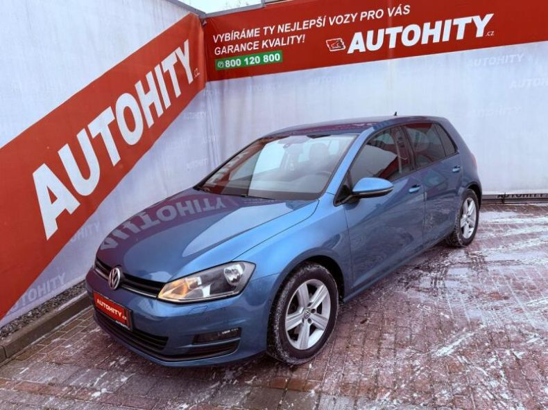 Volkswagen Golf - hlavní foto