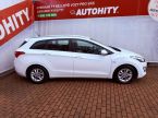 Hyundai i30 - fotka číslo 4