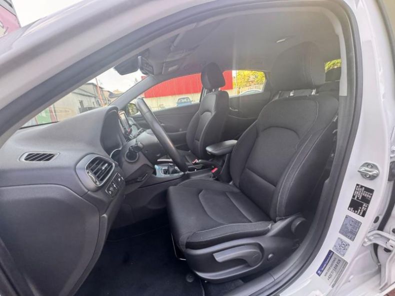 Hyundai i30 - hlavní fotka