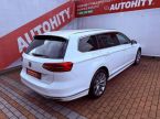 Volkswagen Passat - fotka číslo 5