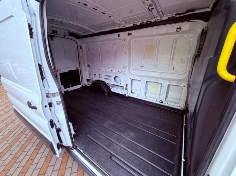 Ford Transit - hlavní fotka
